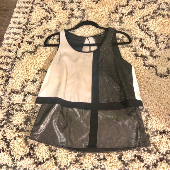 Express Shiny Blouse LIKE NEW XS - Picture 4 of 6